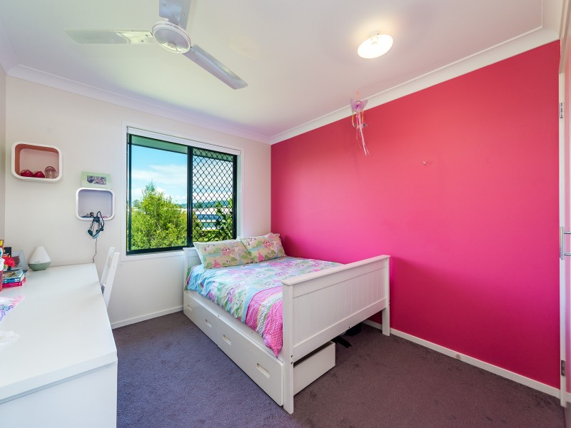 3 Summerstone  Place, Maudsland QLD 4210
