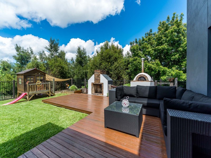 3 Summerstone  Place, Maudsland QLD 4210