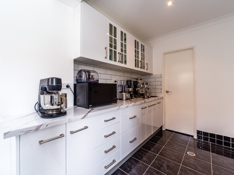 8 Villanova Avenue, Oxenford QLD 4210