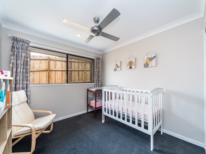 1 Middleham Fairway, Maudsland QLD 4210