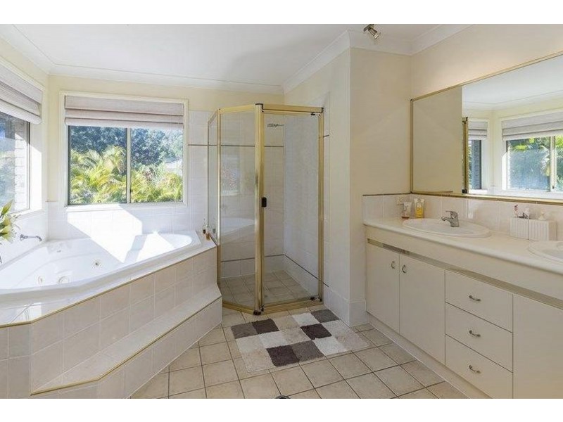 18 Hazlett Street, Maudsland QLD 4210