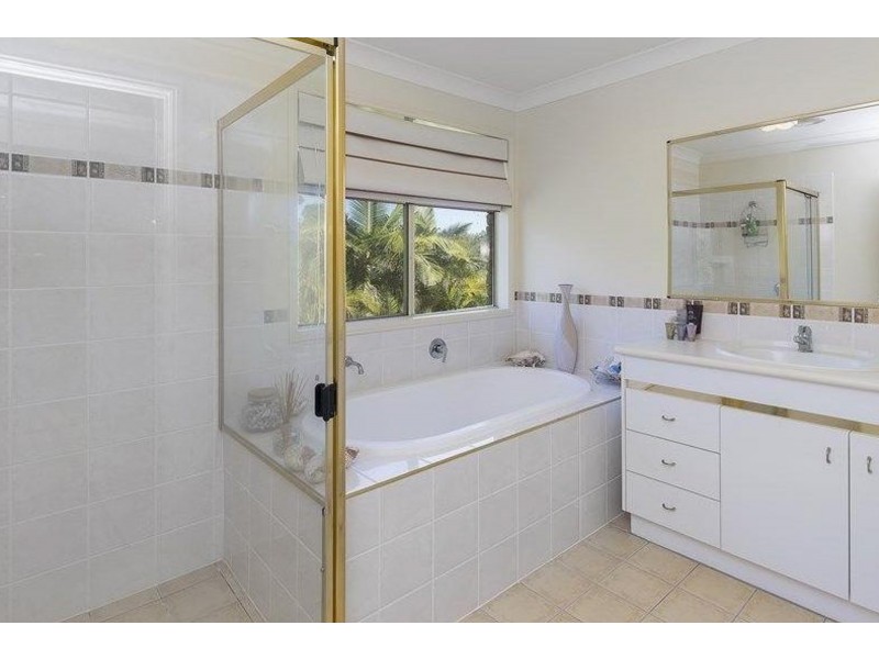 18 Hazlett Street, Maudsland QLD 4210