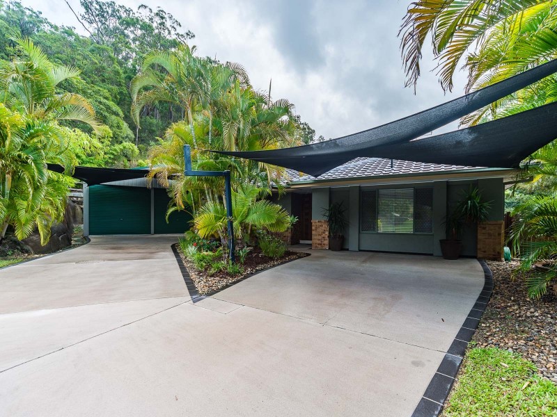 5 McNamara Court, Oxenford QLD 4210