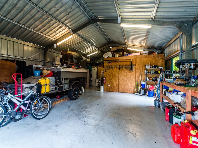 5 McNamara Court, Oxenford QLD 4210