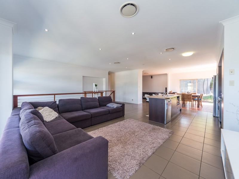 37 Candlebark Circuit, Upper Coomera QLD 4209