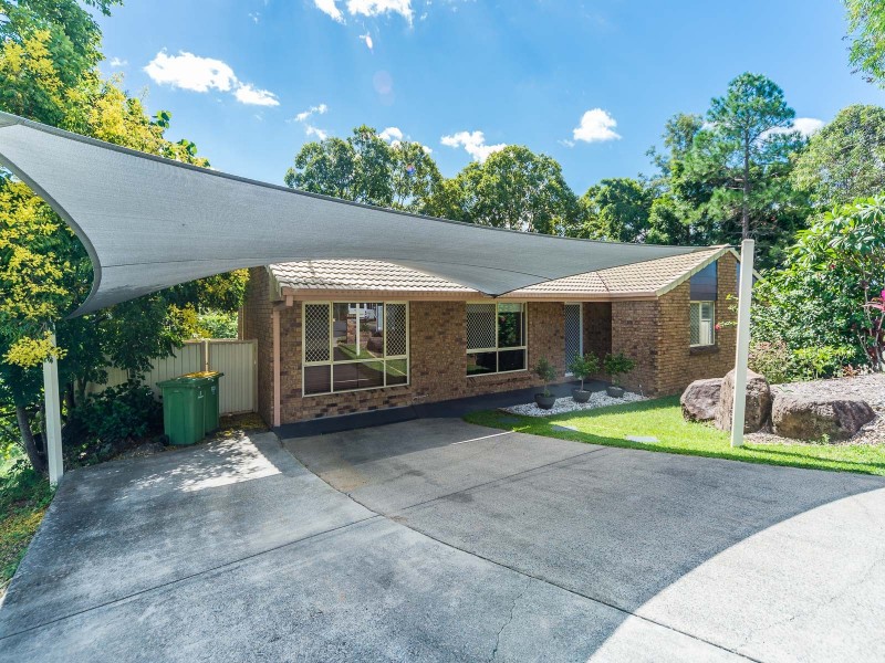 2 Broadway Drive, Oxenford QLD 4210