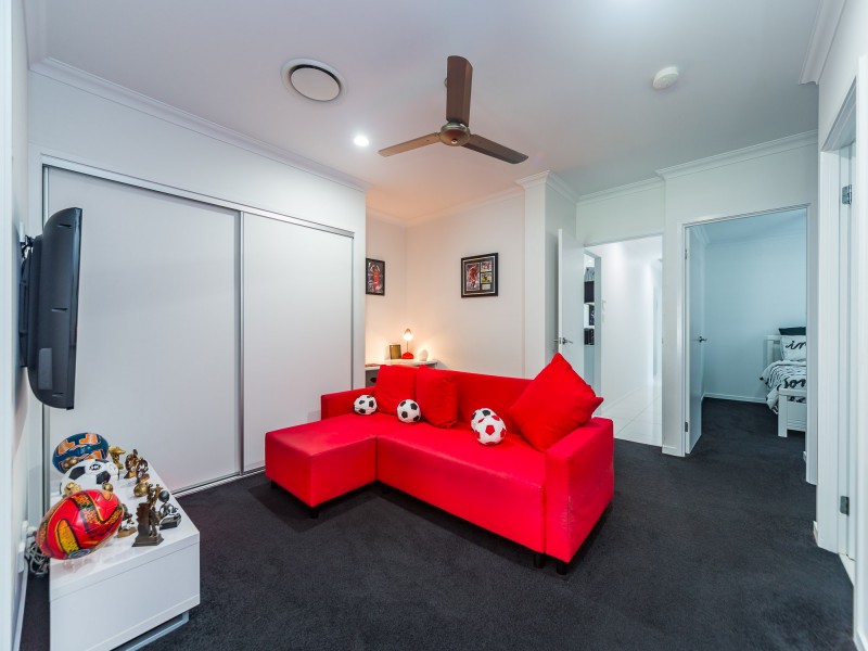 18 Prairie Avenue, Maudsland QLD 4210