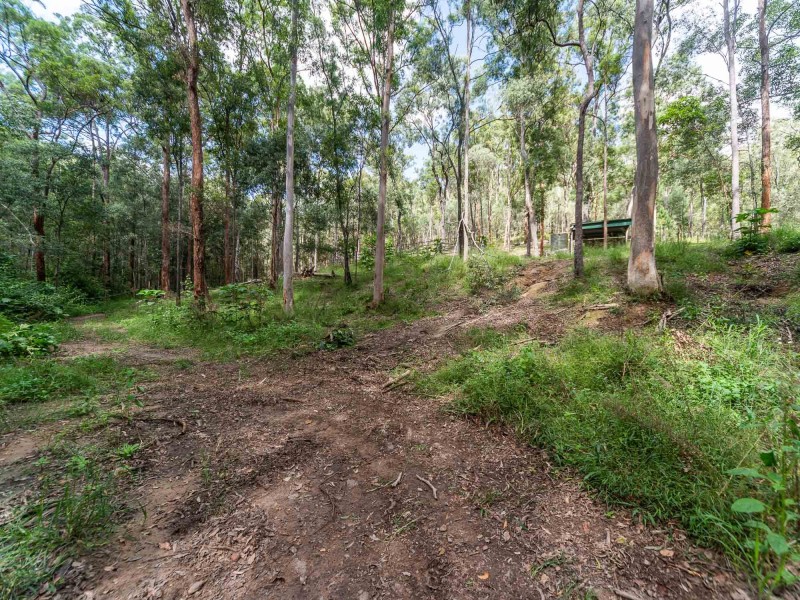 12 Clear Creek Court, Wongawallan QLD 4210