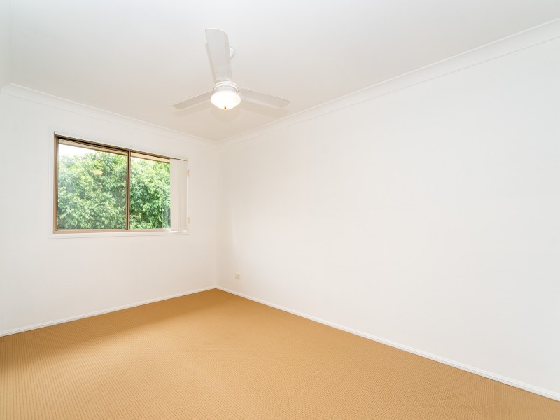 4 Serafina Drive, Helensvale QLD 4212