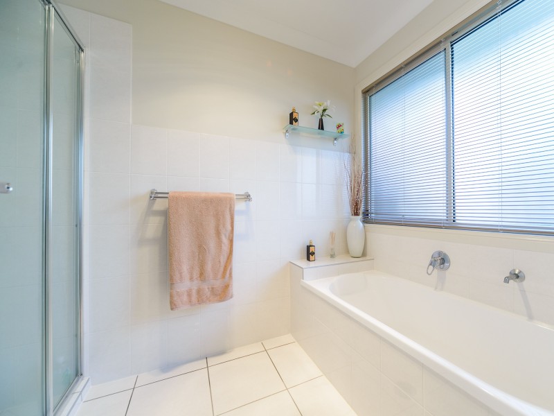 20 Coomerong Crescent, Upper Coomera QLD 4209