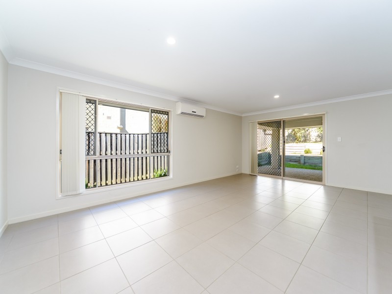 237 Riverstone Crossing, Maudsland QLD 4210