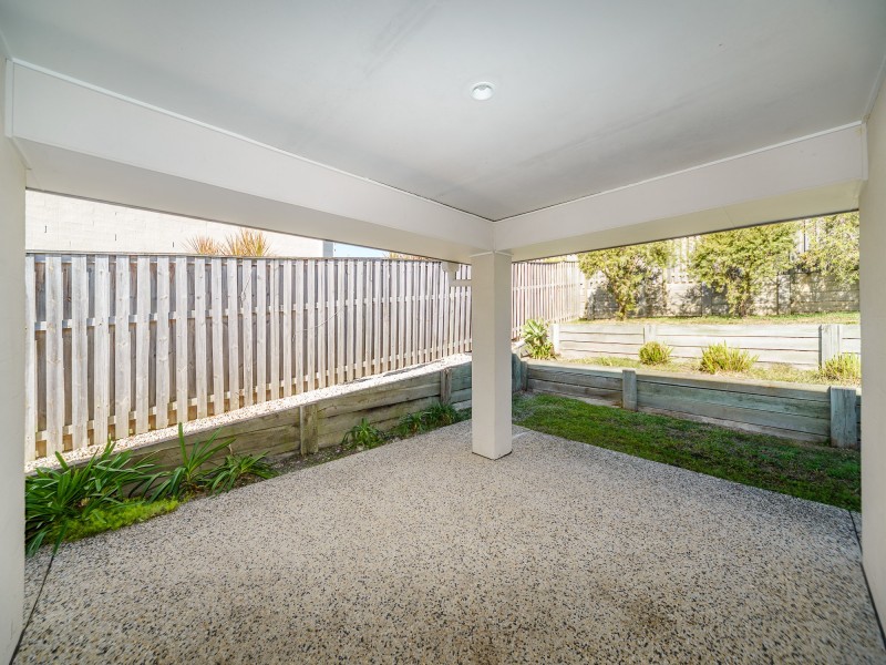 237 Riverstone Crossing, Maudsland QLD 4210