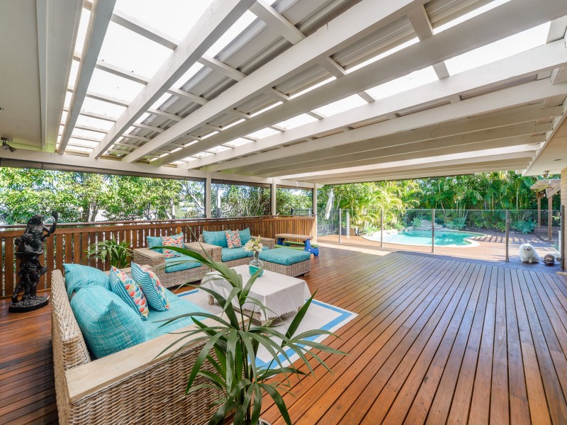 10 Meadowvale Street, Oxenford QLD 4210