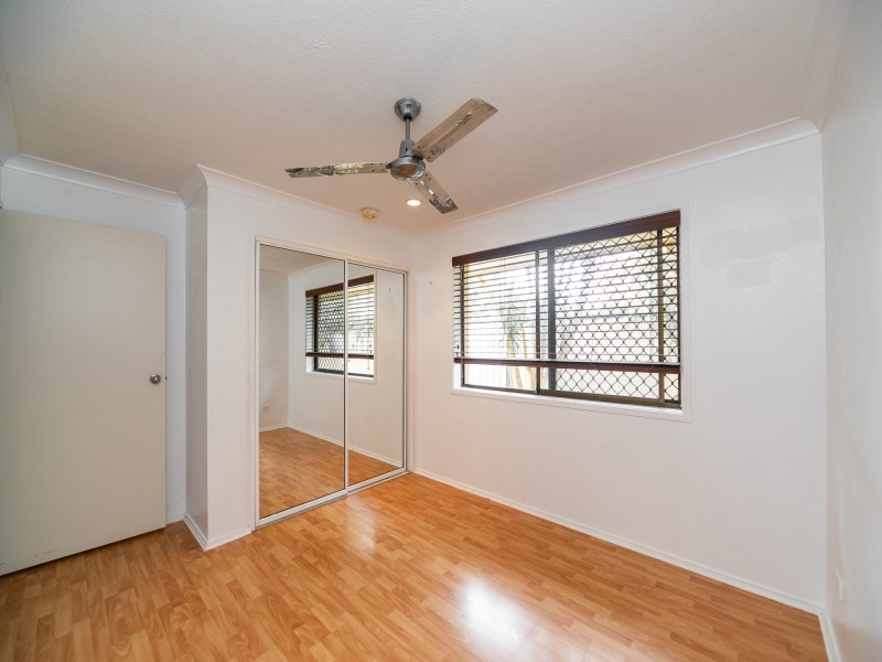 9 Burrinjuck Drive, Coombabah QLD 4216