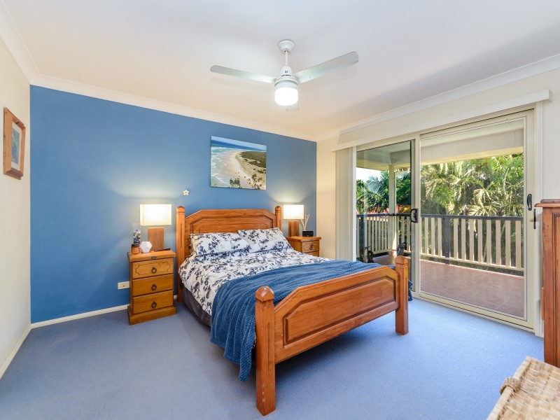 5 Tandanus Court, Oxenford QLD 4210