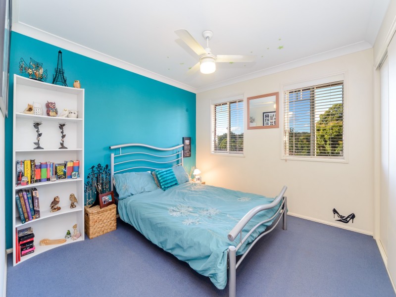 5 Tandanus Court, Oxenford QLD 4210