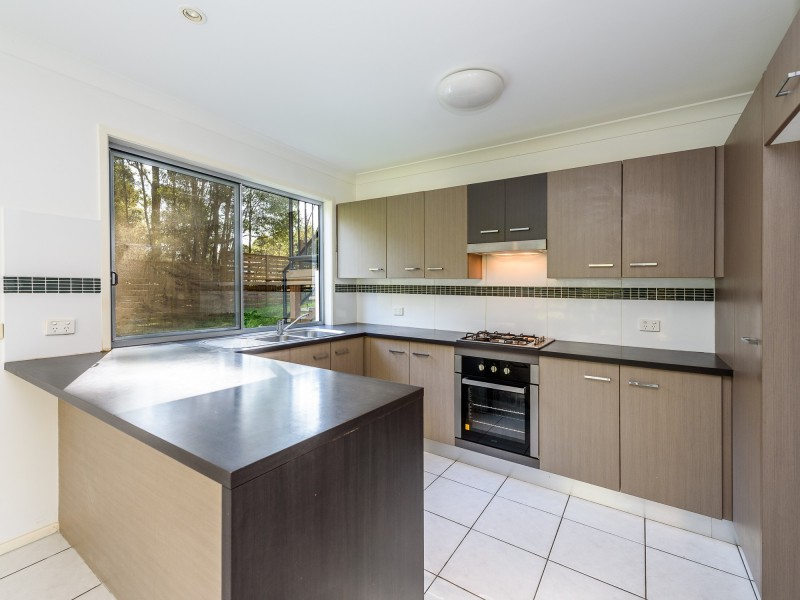 5 Calypso Court, Oxenford QLD 4210