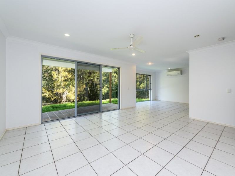 5 Calypso Court, Oxenford QLD 4210