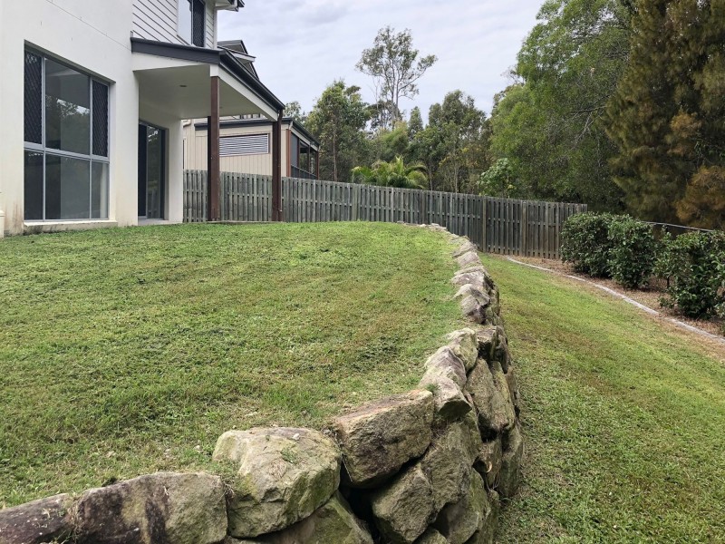 5 Calypso Court, Oxenford QLD 4210