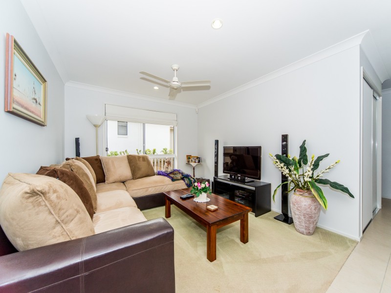 16 Calypso Court, Oxenford QLD 4210