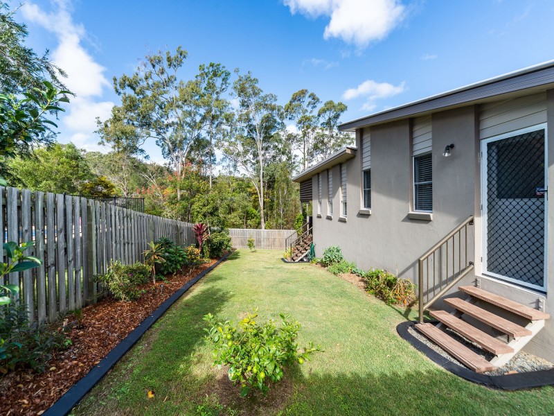 16 Calypso Court, Oxenford QLD 4210