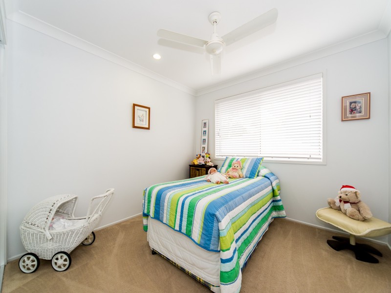 16 Calypso Court, Oxenford QLD 4210