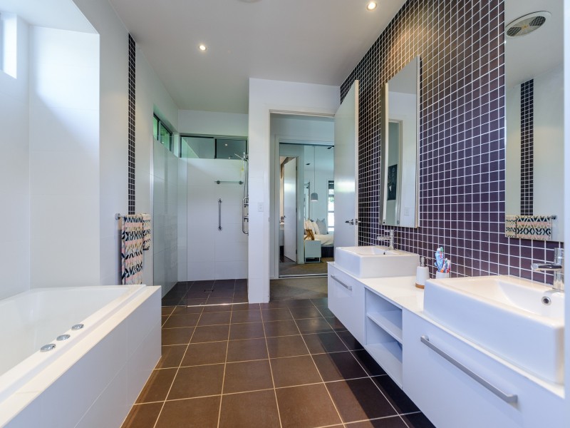 15 Elusive Road, Coomera Waters QLD 4209