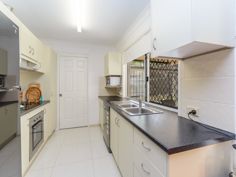 7 Guy Lane, Oxenford QLD 4210