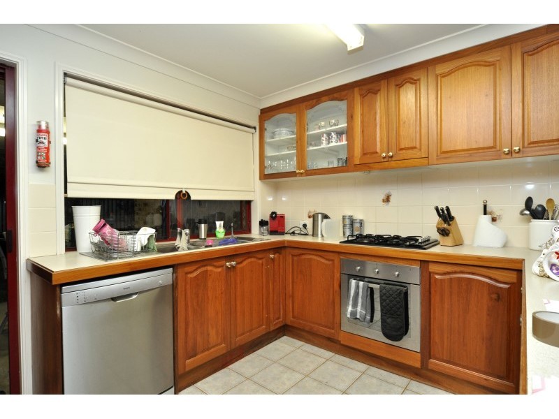 38 Sickle Avenue, Hope Island QLD 4212