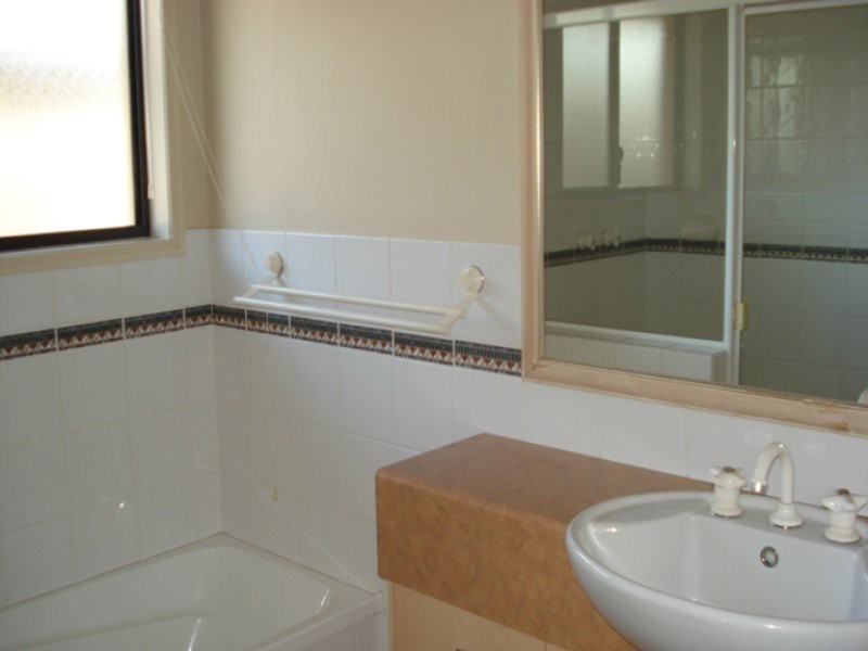 6 Nilkare Court, Upper Coomera QLD 4209