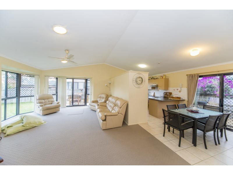 15/2 Anaheim Drive, Helensvale QLD 4212