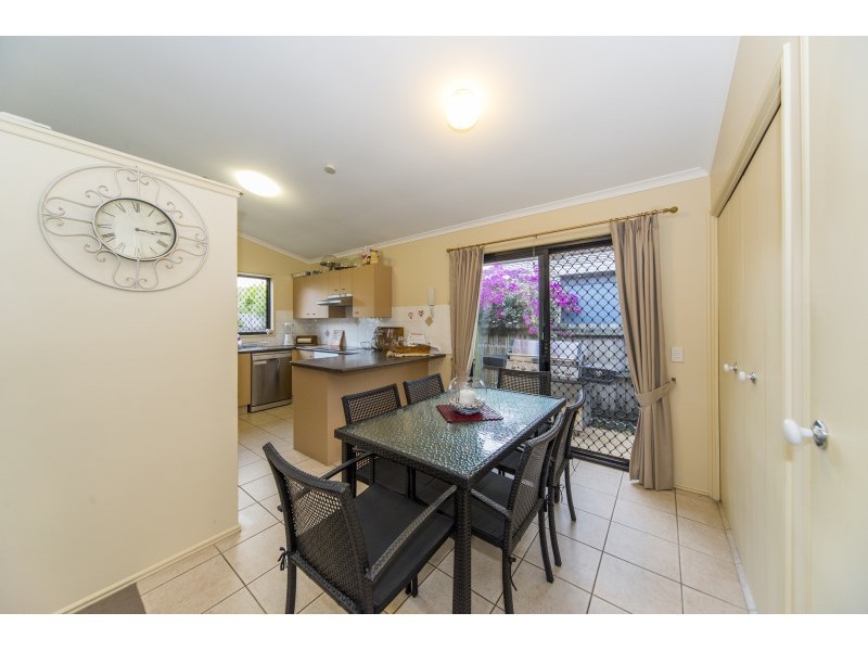 15/2 Anaheim Drive, Helensvale QLD 4212