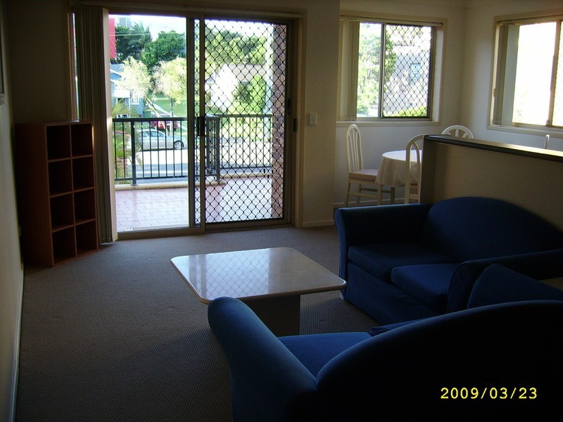 19/14 Spendelove Avenue, Southport QLD 4215