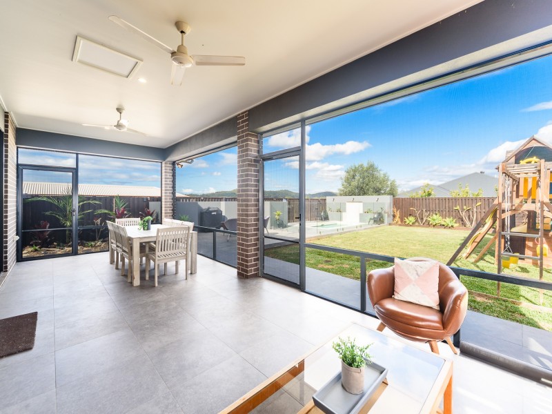 51 Mountain View Parade, Maudsland QLD 4210
