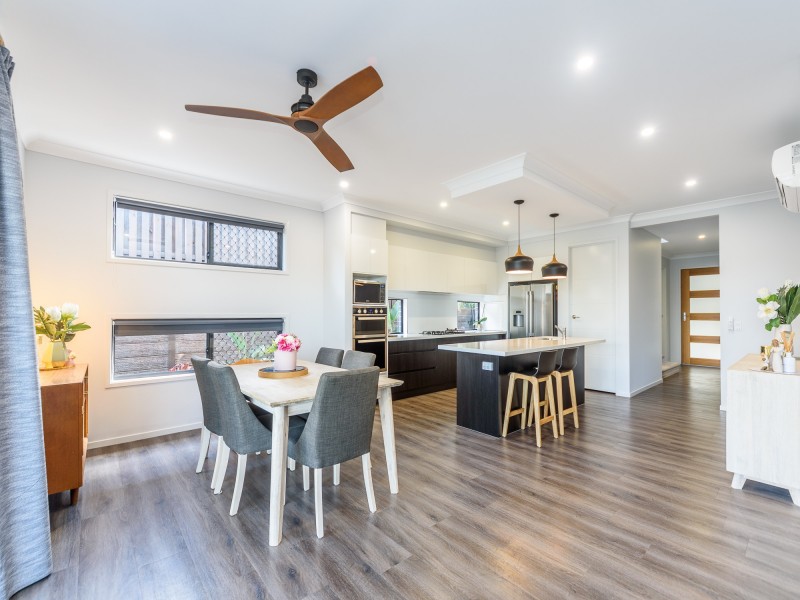 51 Mountain View Parade, Maudsland QLD 4210