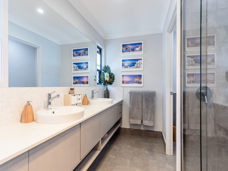 51 Mountain View Parade, Maudsland QLD 4210