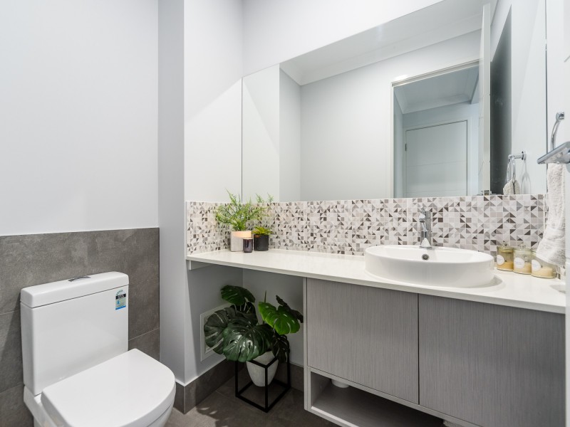 51 Mountain View Parade, Maudsland QLD 4210