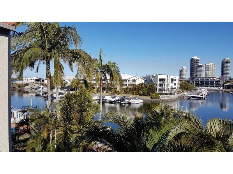 55/22 Jennifer Avenue, Runaway Bay QLD 4216