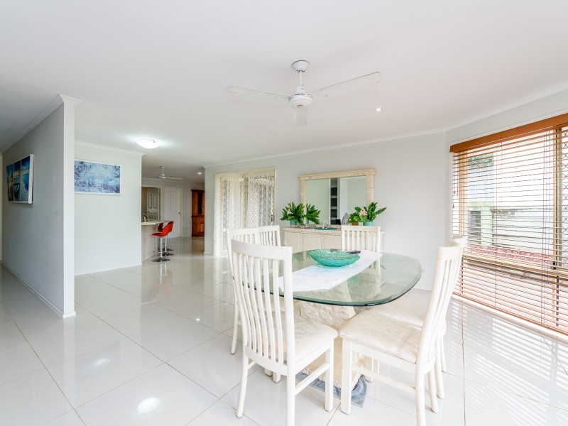 11 Dakota Place, Oxenford QLD 4210