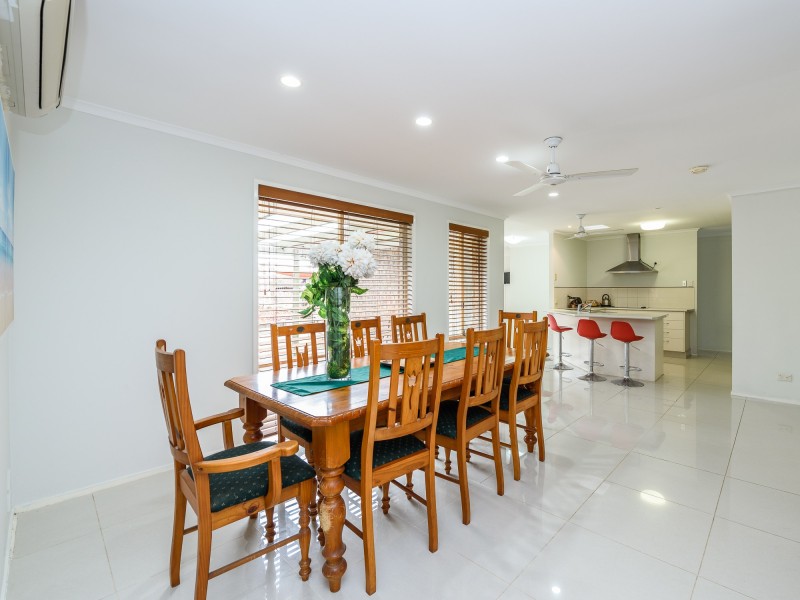 11 Dakota Place, Oxenford QLD 4210