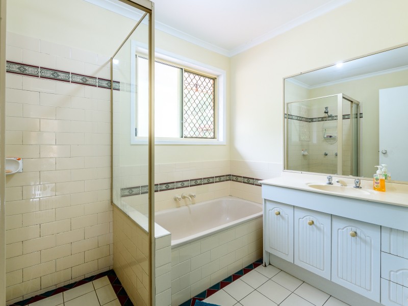 11 Dakota Place, Oxenford QLD 4210