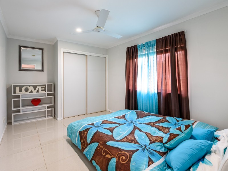 11 Dakota Place, Oxenford QLD 4210