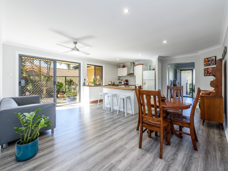 49 Davis Cup Court, Oxenford QLD 4210