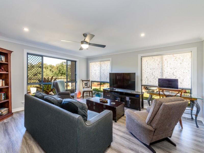 49 Davis Cup Court, Oxenford QLD 4210