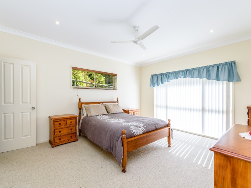 2-4 Ambon Court, Tamborine Mountain QLD 4272