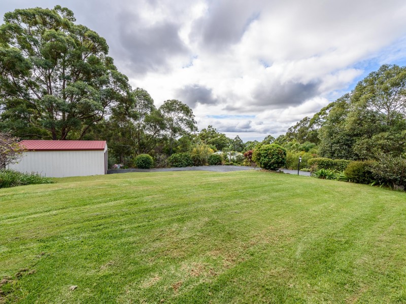 2-4 Ambon Court, Tamborine Mountain QLD 4272