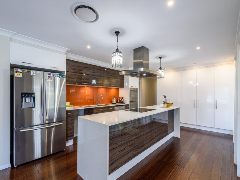 6A Deagon Drive, Runaway Bay QLD 4216