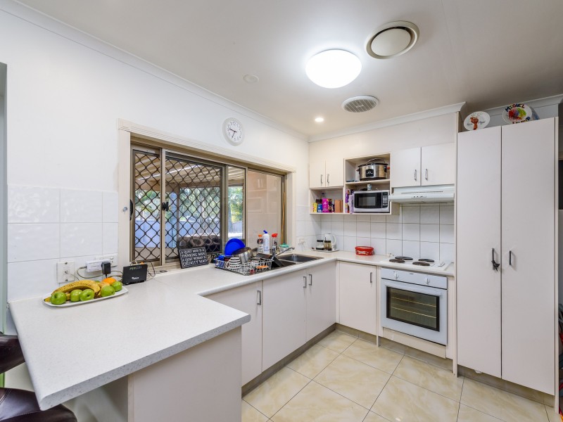 2/75 River Oak Drive, Helensvale QLD 4212