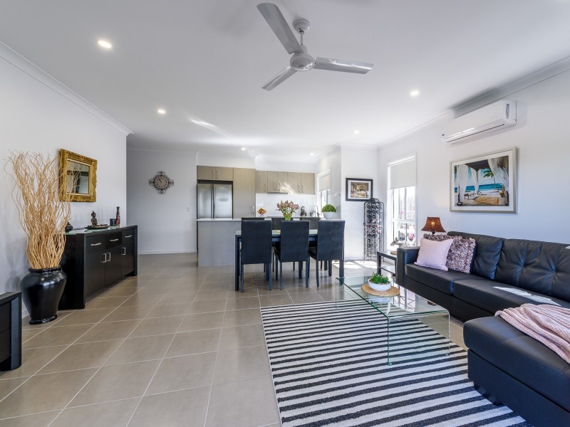 5/8 Riverstone Road, Helensvale QLD 4212