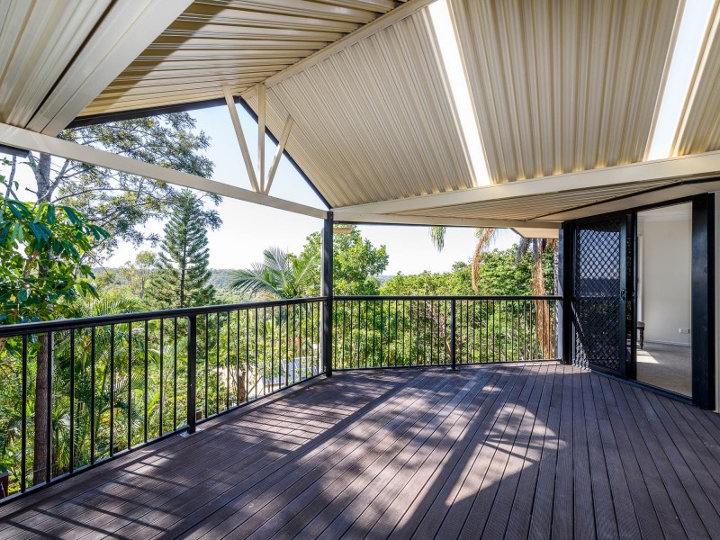 30 Palmerston Drive, Oxenford QLD 4210